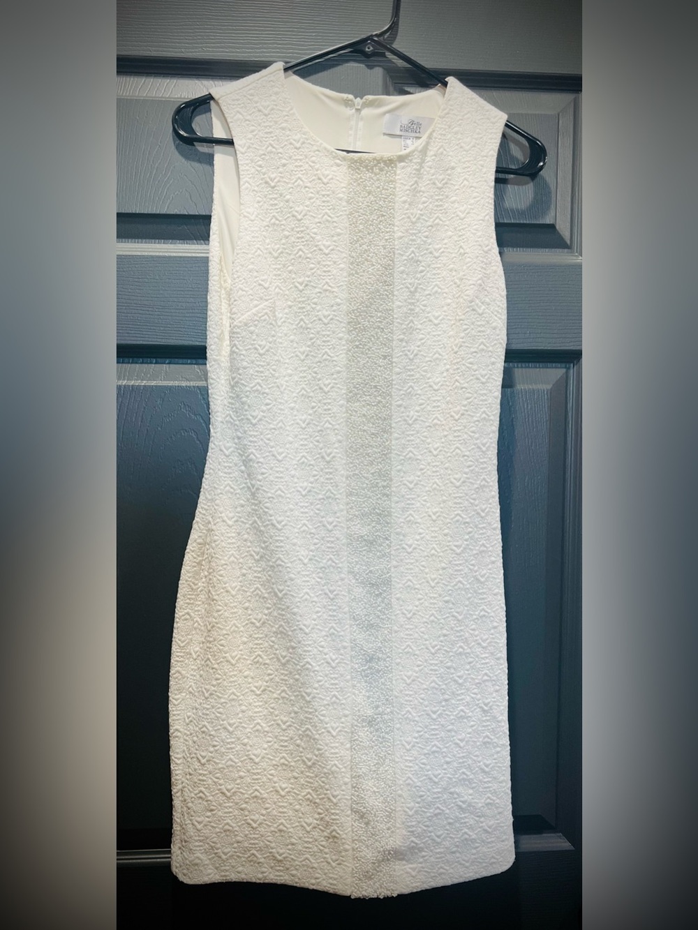 Badgley Mischka White Strapless Textured Sheath Dress